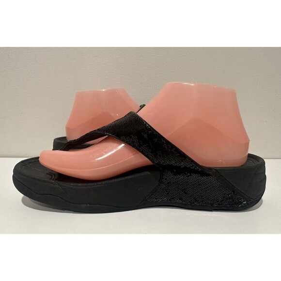 FitFlop women size US 8 UK 6 EU 39 black sequences slip-on thong flip flops - Picture 6 of 13